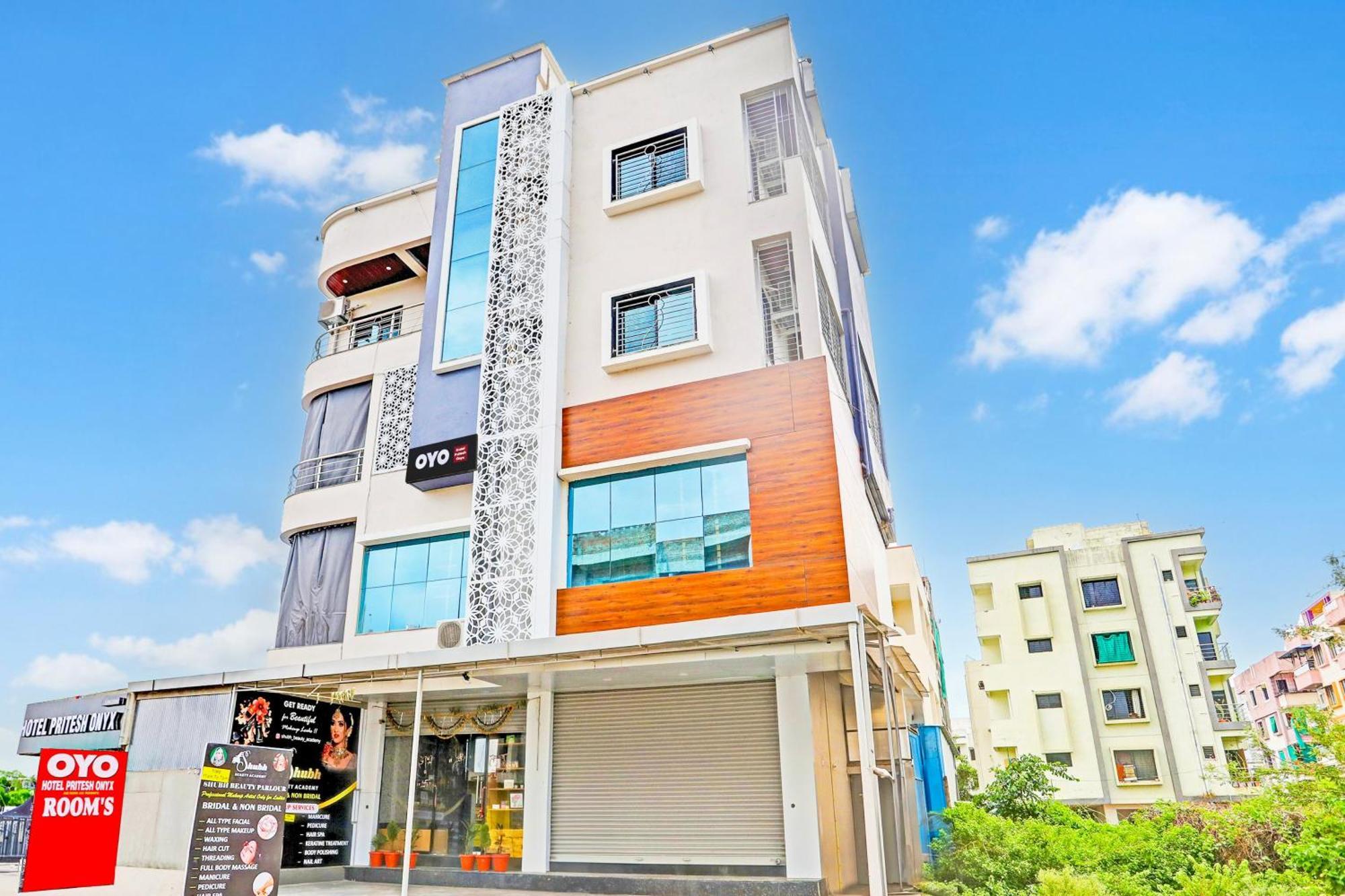 Hotel O Pritesh Onyx Nagpur Buitenkant foto